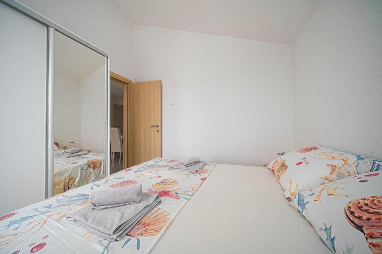 Apartments Miskovic Vodice Kültér fotó