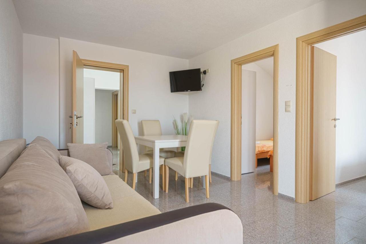Apartments Miskovic Vodice Kültér fotó